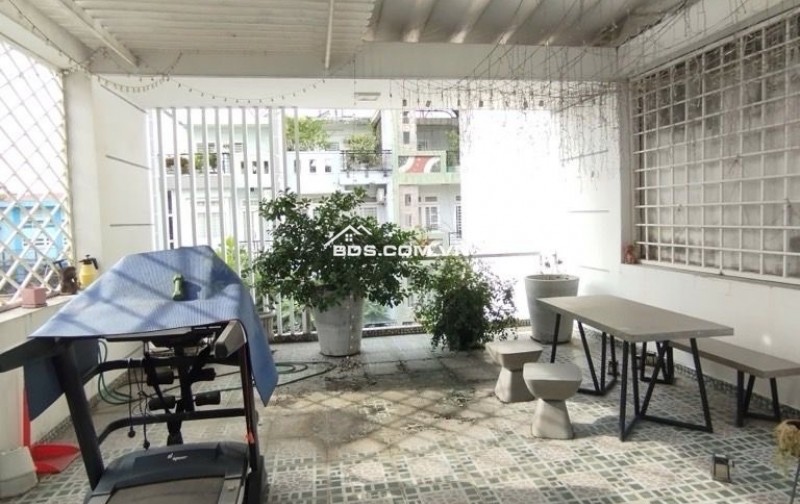 Lê Đức Thọ ( trường Võ Thị Sáu)- Hẻm Xe Hơi 8m - 113m2- Ngang 5,6 x 20-- chỉ 10 tỷ 99